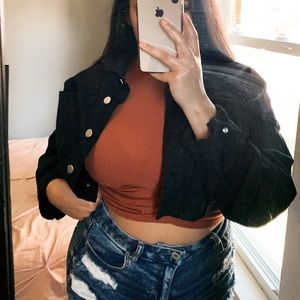 New‼️ FashionNova Black denim cropped jacket